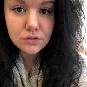 Meet your Posher, Melanie